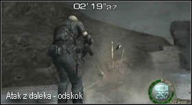 Krauser dosłownie przez cały czas będzie Cię atakował, a wszystkie jego triki wykonywane są z niezwykłą szybkością - Boss (5-3) - Jack Krauser | Solucja Resident Evil 4 - Resident Evil 4 - PC - poradnik do gry