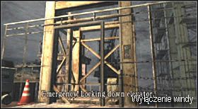 Przed rozpoczęciem walki kamera wskaże windę, z której przed momentem wysiadłeś i zostaniesz poinformowany o jej unieruchomieniu - Island (final chapter) - walka i ucieczka | Solucja Resident Evil 4 - Resident Evil 4 - PC - poradnik do gry