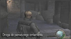 Dalsza droga prowadzi po schodach na górny poziom (idąc tam miniesz zioło , nie omieszkaj go podnieść) - Island (5-3) - ruiny z Krauserem | Solucja Resident Evil 4 - Resident Evil 4 - PC - poradnik do gry