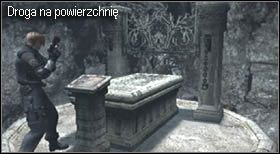 Podejdź do niego i podnieś leżący na nim skarb - Castle (4-2) - jaskinia | Solucja Resident Evil 4 - Resident Evil 4 - PC - poradnik do gry