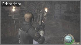 Następnie wyjdź z domu i skieruj się do pobliskiej bramy - Village (2-1) - jezioro po walce | Solucja Resident Evil 4 - Resident Evil 4 - PC - poradnik do gry