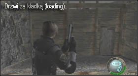 Na końcu kładki znajdują się drzwi, których otwarcie załącza loading - Village (1-3) - cmentarz | Solucja Resident Evil 4 - Resident Evil 4 - PC - poradnik do gry