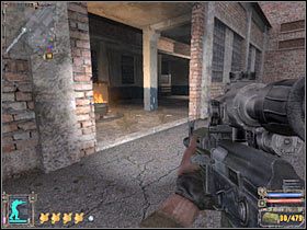 Skieruj się do najbliższego budynku, ignorując nadbiegających bandytów - Questy (3) | Dolina Mroku w Stalker Cień Czarnobyla - S.T.A.L.K.E.R.: Cień Czarnobyla - poradnik do gry