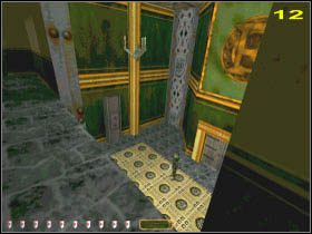 Znajdziesz się w tajnej części dworu, gdzie otworzysz niebieską skrzynkę ze skarbem oraz zwiniesz srebrny pogrzebacz Ramireza - jeden z warunków zwycięstwa (11 ) - ASSASSINS (2) | MISJA 4 | Thief The Dark Project - Thief: The Dark Project - poradnik do gry