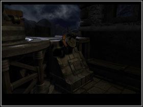 Podejdź do wysięgnika po prawej i opuść linę klikając 2x na kołowrotek - The Keepers Palace (7) | Rozdział III | The Sacred Rings - The Sacred Rings - poradnik do gry