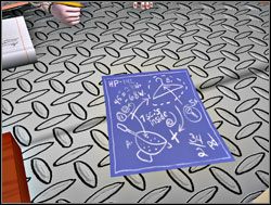 Na miejscu okazało się, że Sam trafił pod dobry adres - Na ratunek Maksow | I. Culture Shock | Sam & Max Sezon 1 - Sam & Max: Sezon 1 - poradnik do gry