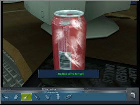 Pobierz z puszki, leżącej na biurku po lewej, odciski - W rytmie Garveya - (3) | Śledztwo #3 | CSI Kryminalne Zagadki Las Vegas - CSI: Kryminalne Zagadki Las Vegas - poradnik do gry