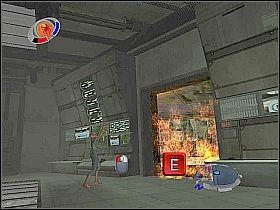 W kolejnej lokacji znów skorzystaj ze specjalnego trybu widzenia i podejdź do punktu migającego na żółto [1] - Trening - Spider-Man 3: The Game - poradnik do gry