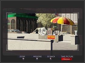 Kiedy dojdziesz do wyznaczonego miejsca, skorzystaj ze swojego trybu widzenia i rusz w stronę zielonych śladów [1] , prowadzących na duży plac - Part 1 - In Search of the Lizards - The Lizard - Spider-Man 3: The Game - poradnik do gry