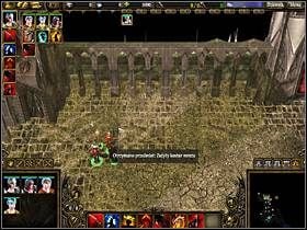 Po walce rozejrzyj się po pomieszczeniach a odnajdziesz kolejne przedmioty dla Agathosa (pergamin magii lodu , zużyty kostur lodu i zniszczona czapka magika ) - STRAŻNICA DUCHÓW cz.3 - SpellForce 2: Władca Smoków - poradnik do gry