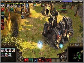 Proponuję pozostawić Twoje wojska na straży obozu, a wraz z przybyłymi posiłkami zaatakować bazę wroga na północnym wchodzie - ZACHODNIA GARDA cz.1 - SpellForce 2: Władca Smoków - poradnik do gry