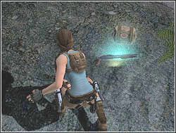 Zauważ, że po lewej stronie wodospadu, gdzieś tak w jego połowie, znajduje się niewielki otwór w ścianie - 04. Zaginiona Dolina (1) | Peru w Tomb Raider Anniversary - Tomb Raider: Anniversary - poradnik do gry