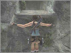 Zbiegnij po schodach i dotrzyj do kolejnej komnaty z dwoma słupami - 04. Zaginiona Dolina (4) | Peru w Tomb Raider Anniversary - Tomb Raider: Anniversary - poradnik do gry