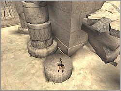 Gdy wyzbierasz już wszystko z placu, wskocz do sadzawki na środku dziedzińca - 10. Świątynia Khamoon (1) | Egipt w Tomb Raider Anniversary - Tomb Raider: Anniversary - poradnik do gry