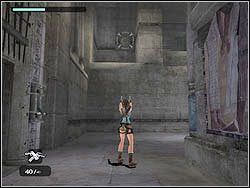 Zlokalizuj teraz nad twoją głową wnękę z dużym przyciskiem, tkwiącym w murze - 10. Świątynia Khamoon (3) | Egipt w Tomb Raider Anniversary - Tomb Raider: Anniversary - poradnik do gry