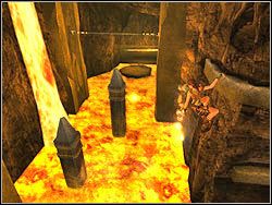 Wybij się następnie do tyłu na wierzchołek zanurzonego w lawie słupa, a z niego na sąsiada obok - 15. Ostateczne starcie (2) | Zaginione Miasto w Tomb Raider Anniversary - Tomb Raider: Anniversary - poradnik do gry