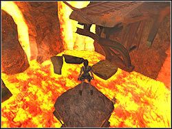 Przeskocz z końca toru na wysoką platformę po lewej, po czym opuść się na rękach w dół, na występ w jej podstawie - 13. Kopalnie Natli (2) | Zaginione Miasto w Tomb Raider Anniversary - Tomb Raider: Anniversary - poradnik do gry