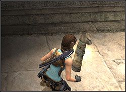Wejdź do niszy i zabierz Relikwię 1/1 - Zmumifikowanego kota - Poziom 10. Świątynia Khamoon (2) | Sekrety w Tomb Raider Anniversary - Tomb Raider: Anniversary - poradnik do gry