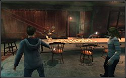 W kolejnym pokoju przy okazji spotkania z Hermioną nauczysz się zaklęcia Reparo - Grimmauld Place 12 cz.1 | Opis przejścia Harry Potter i Zakon Feniksa - Harry Potter i Zakon Feniksa - poradnik do gry