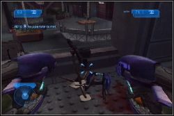 W dużej komnacie wykończ kilku Grunts i Elites - 1. Cairo Station - Halo 2 - PC - poradnik do gry