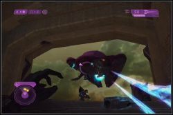 Kieruj się korytarzem w dół, załatwiając kolejne grupy Elites - 4. Arbiter - Halo 2 - PC - poradnik do gry