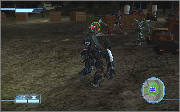 Jak wyżej, tyle że walka będzie sztucznie przedłużona - Bumblebee będzie uciekał z jednej lokacji do innej trzy razy (ograniczony czas pościgu), więc musisz go obić w sumie cztery razy - The Hunt for Sam Witwicky - Misje | Kampania Deceptikonów - Transformers: The Game - poradnik do gry