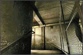 Ostatni z listy Vinnyego przebywa w Gun Hill i monitoruje kryjówkę Shrotea - Rozdział III - Zlecenie Vinnyego, Przystań 19 (Pier 19), Stacja Fulton Street - The Darkness - poradnik do gry