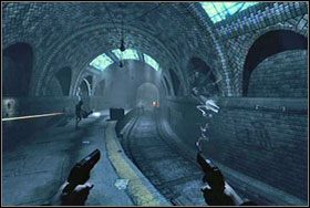 Czeka nas ostatnia większa przeprawa w tej lokacji - Rozdział III - Tureckie Łaźnie (Turkish Baths), Stacja Ratusz (City Hall) - The Darkness - poradnik do gry