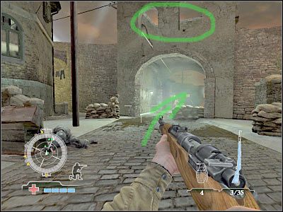 Po dotarciu do nowej lokacji powinieneś zauważyć, iż na wprost od Twojej pozycji znajduje się duża grupka wrogów - Destroy Hill Houses AA Gun (cz.1) | Operation Husky w Medal of Honor Airborne - Medal of Honor: Airborne - poradnik do gry