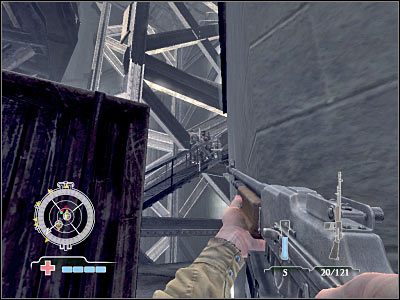 Możesz już zacząć zbliżać się w stronę jedynego wejścia do tego pomieszczenia - Disable Ammunition Lift Controls #2 (cz.2) | Operation Der Flakturm | Airborne - Medal of Honor: Airborne - poradnik do gry