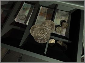 Wracaj do kawiarni i otwórz kasę przy pomocy szpachelki - Opis przejścia cz.4 | Barrow Hill Klątwa Kamiennego Kręgu - Barrow Hill: Klątwa Kamiennego Kręgu - poradnik do gry