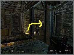 W sterowni przełącz (przycisk akcji) przycisk sterujący windą i zbierz znajdujące się tam zapasy - [Solucja] Ów żywot vortalny cz.2 | Half-Life 2 Episode Two - Half-Life 2: Episode Two - poradnik do gry