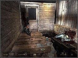 Zbierz zapasy i skieruj się do dziury w podłodze - [Solucja] Podróż w wielkim stylu cz.2 | Half-Life 2 Episode Two - Half-Life 2: Episode Two - poradnik do gry