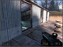 Wejdź do pomieszczenia - [Solucja] Poza zasięgiem cz.2 | Half-Life 2 Episode Two - Half-Life 2: Episode Two - poradnik do gry