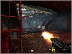 Kieruj się do czerwonego pokoju z cekaemem - [Solucja] Nasz wspólny przyjaciel cz.2 | Half-Life 2 Episode Two - Half-Life 2: Episode Two - poradnik do gry