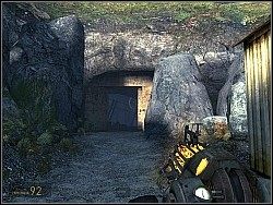 Wejdź do środka - Poradnik do gry - [Solucja] Początek cz.1 | Half-Life 2 Episode Two - Half-Life 2: Episode Two - poradnik do gry