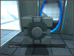 Poczekaj, aż pojawi się niebieski portal, przez który dojrzysz pomieszczenie z czerwonym przyciskiem - Pomieszczenie testowe nr 01 | Portal - Portal - poradnik do gry