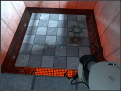 Po wyjściu z windy zobaczysz przed sobą pomieszczenie z dwoma czerwonymi przyciskami - Pomieszczenie testowe nr 05 | Portal - Portal - poradnik do gry