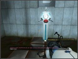 Wejdź na nią i podjedź do urządzenia, po czym zabierz je - Pomieszczenie testowe nr 11 | Portal - Portal - poradnik do gry