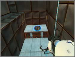 Nad kolejnym zbiornikiem przejdź w ten sam sposób - Pomieszczenie testowe nr 18 | Portal - Portal - poradnik do gry