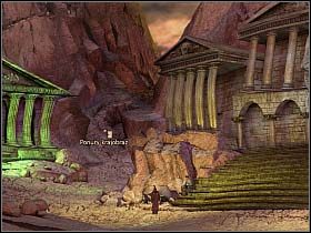 Przed urzędem, u dołu schodów (po lewej) siedzi Orfeusz, który napomyka coś o Eurydyce - Uciec z Krainy Umarłych cz.1 | Simon the Sorcerer 4 - Simon the Sorcerer 4 - poradnik do gry