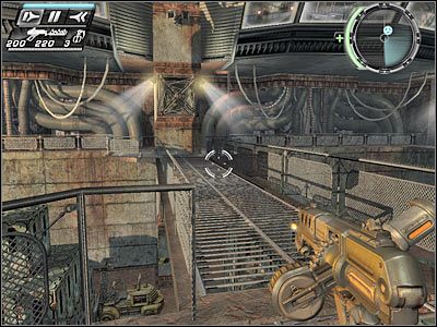 Idź prosto, a następnie skręć w prawo, lecz nie idź do samego końca, gdyż doszedłbyś do blokujących drogę skrzyń - Etap 15 - Factory Recall cz.2 | TimeShift - TimeShift - poradnik do gry