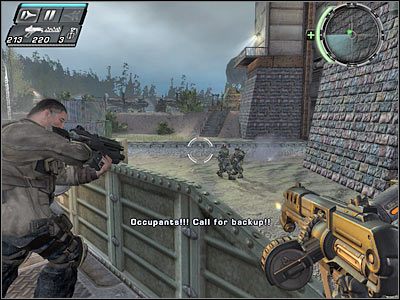 Kolejni wrogowie zaczną pojawiać się za wagonikiem, niedaleko ogromnej bramy - Etap 22 - Repo Men cz.1 | TimeShift - TimeShift - poradnik do gry