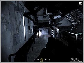 Kieruj się za kolegami i poczekaj aż Gaz otworzy drzwi - Zbędna załoga | Solucja Call of Duty 4: Modern Warfare - Call of Duty 4: Modern Warfare - poradnik do gry