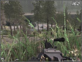 Wojska ultranacjonalistów odpalą świece dymne, dzięki czemu nie będziesz w stanie zobaczyć przybywających na pole bitwy żołnierzy - Gorączka | Solucja Call of Duty 4: Modern Warfare - Call of Duty 4: Modern Warfare - poradnik do gry