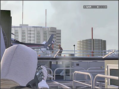 Teraz musisz się jedynie przesunąć w lewo i zabić tych wrogów, którzy zdecydują się podbiec bliżej (screen) - Rozdział 9 - Retomoto Tower cz.1 | Kane & Lynch Dead Men - Kane & Lynch: Dead Men - poradnik do gry