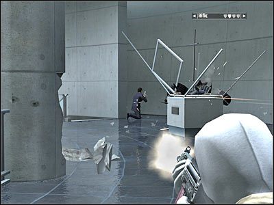 Proponowałbym wycofać się teraz do biurka, przy którym bronią się członkowie Twojej drużyny - Rozdział 9 - Retomoto Tower cz.2 | Kane & Lynch Dead Men - Kane & Lynch: Dead Men - poradnik do gry