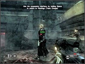 Po wstępnym ustawieniu broni będziesz musiał uleczyć Jonesa, który padł w walce - The Path of Souls | World War II, 1942 | Clive Barkers Jericho - Clive Barkers Jericho - poradnik do gry