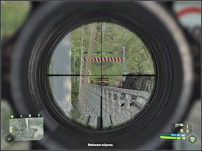 Do drugiego działa przeciwlotniczego udasz się niejako na skróty, albowiem skierujesz się do zbiornika wodnego, znajdującego się na południe od mostu - Crysis: Misja 4, Assault - Zniszczenie dział przeciwlotniczych cz.3 - solucja - Crysis - poradnik do gry