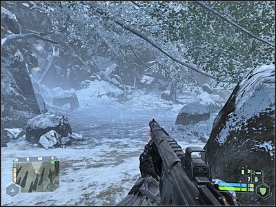 Skieruj się w prawo, ostrożnie zeskakując na niższą platformę - Crysis: Misja 8, Paradise Lost - Odnalezienie żołnierzy cz.1 - solucja - Crysis - poradnik do gry